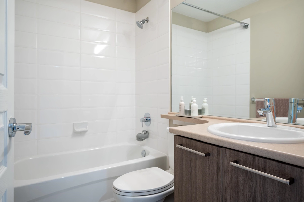 Hallway Photo of 106 7938 209 Street, Langley, BC