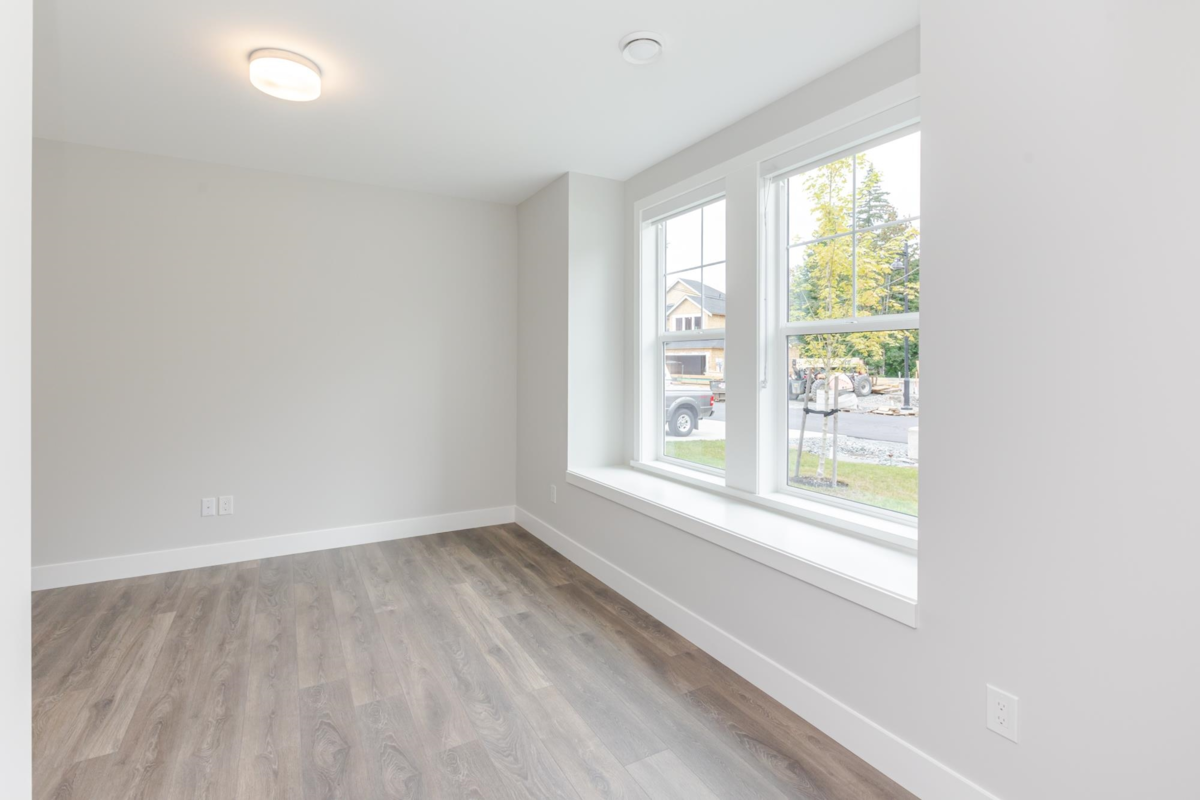 Guest Bathroom Photo of 1970 Sparrow Hawk Place, Agassiz, BC