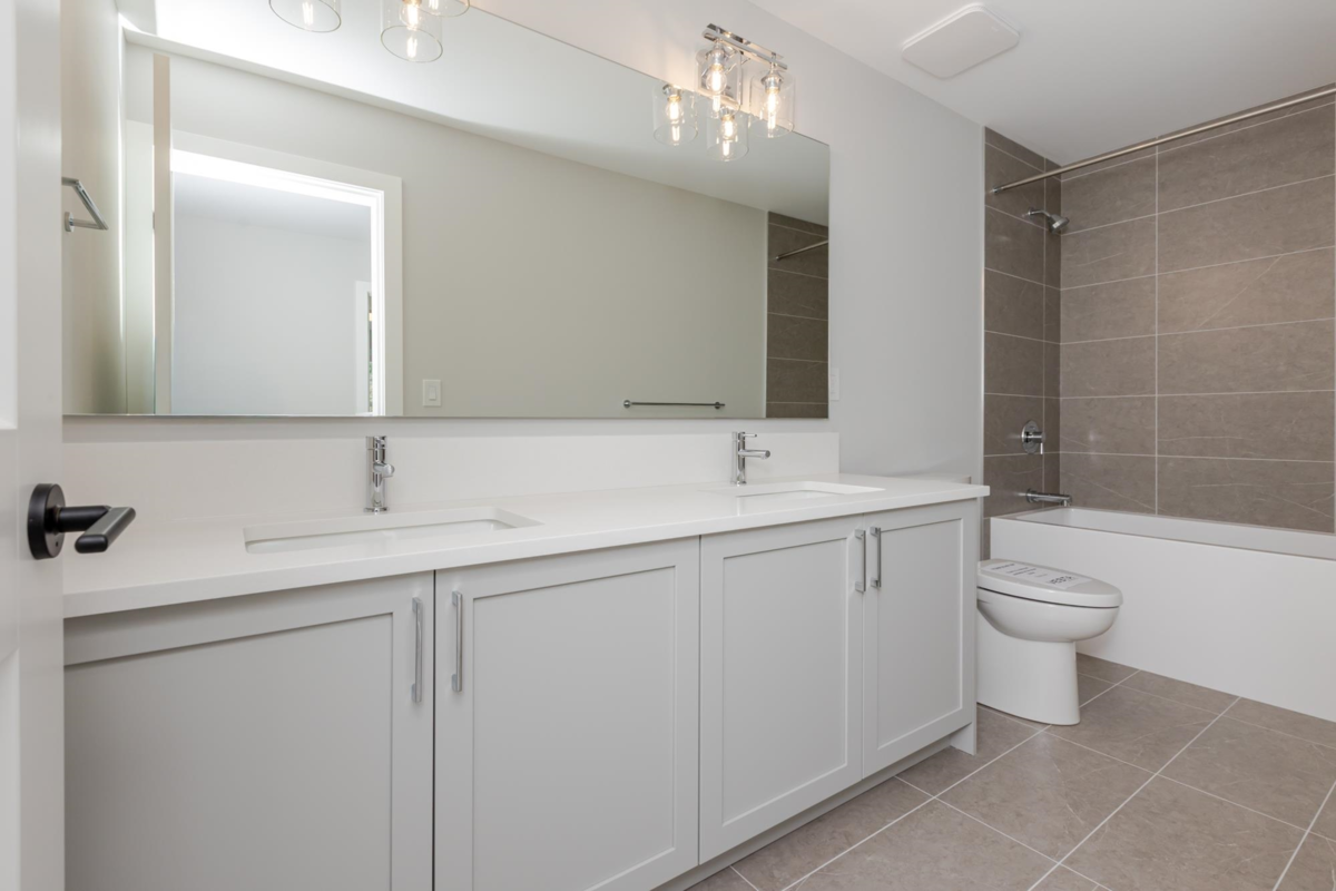 Laundry Room Photo of 1970 Sparrow Hawk Place, Agassiz, BC