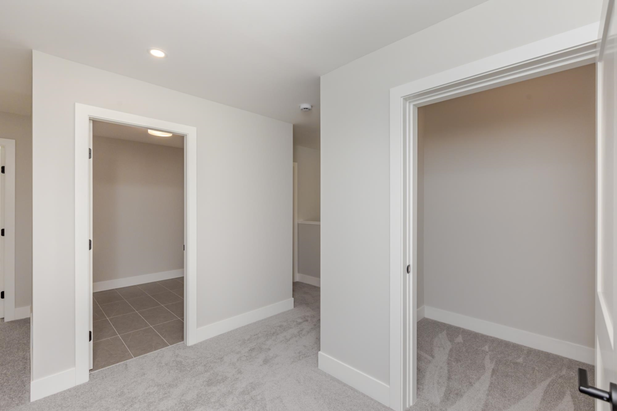 Swimming Pool Photo of 1970 Sparrow Hawk Place, Agassiz, BC