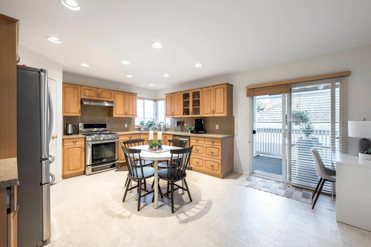 Bedroom 3 Photo of 21605 47a Avenue, Langley, BC