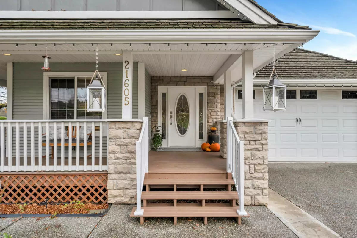 Family Room Photo of 21605 47a Avenue, Langley, BC