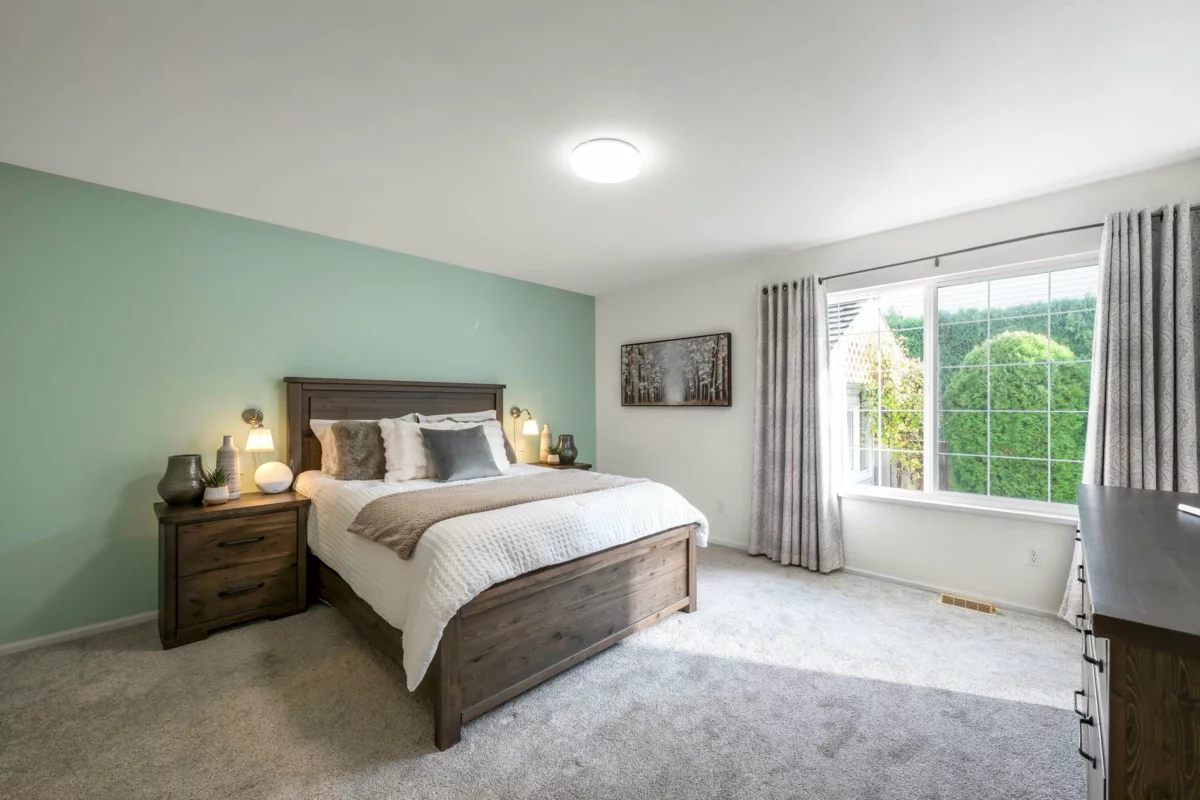 Hallway Photo of 21605 47a Avenue, Langley, BC