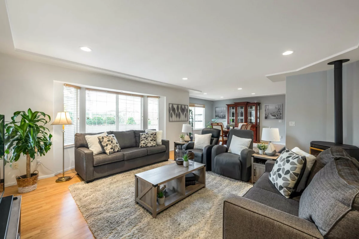 Pantry Photo of 21605 47a Avenue, Langley, BC