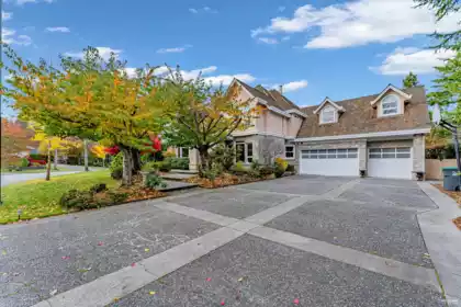 Aerial View of 13681 21 Avenue, Surrey, BC