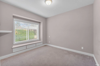 Mudroom Photo of 13681 21 Avenue, Surrey, BC