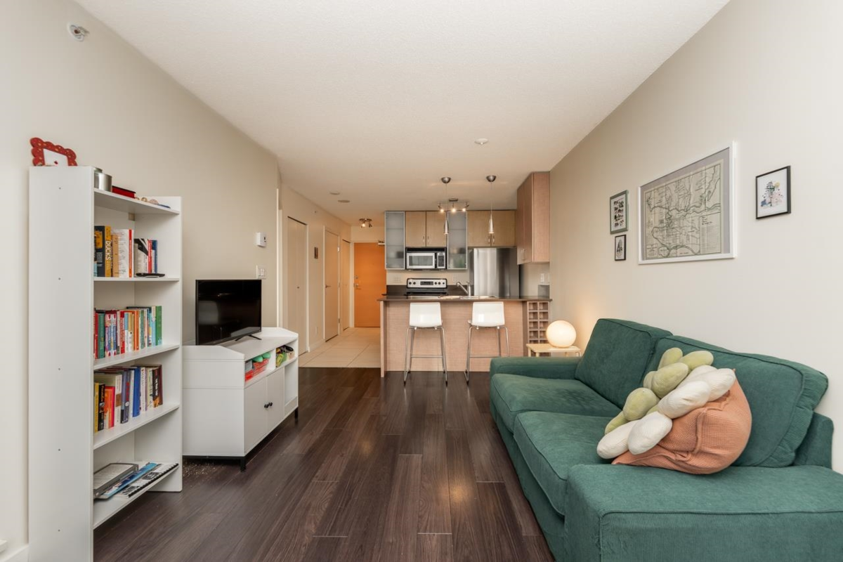 Living Room Photo of 1706 909 Mainland Street, Vancouver, BC
