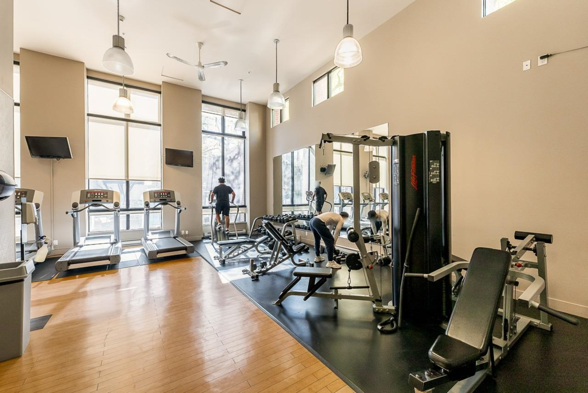 Primary Bathroom Photo of 1706 909 Mainland Street, Vancouver, BC