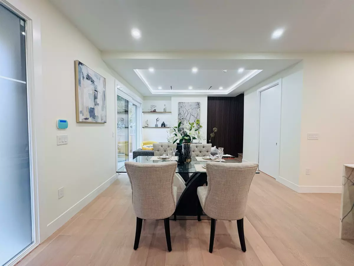 Walk-In Closet Photo of 1 4650 Gothard Street, Vancouver, BC