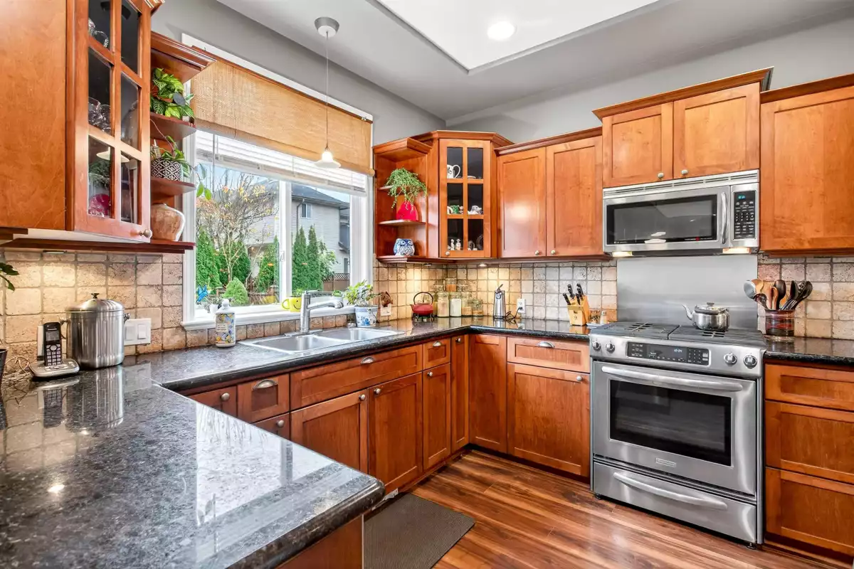 Bedroom 2 Photo of 16728 62a Avenue, Surrey, BC