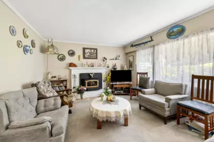 Breakfast Nook Photo of 23745 40 Avenue, Langley, BC