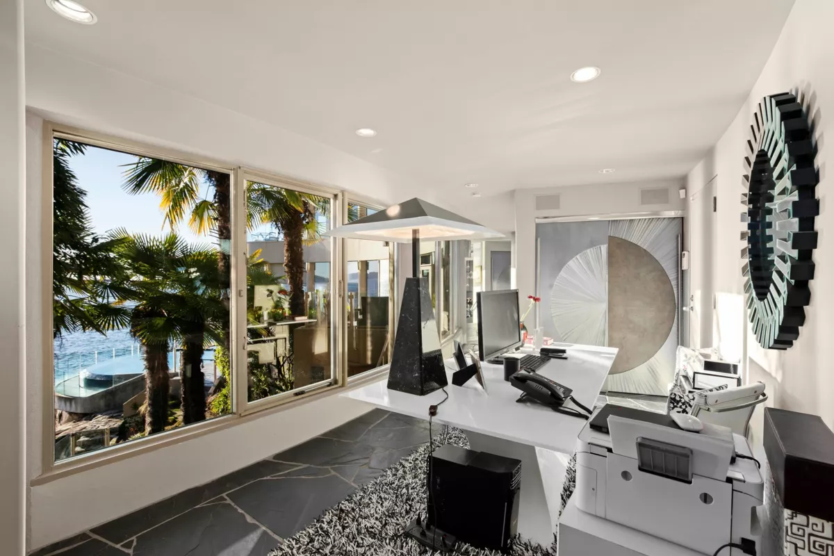 Bedroom 4 Photo of 3912 Marine Drive, West Vancouver, BC