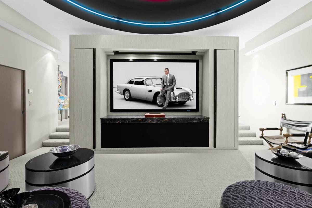 Outdoor Deck Photo of 3912 Marine Drive, West Vancouver, BC