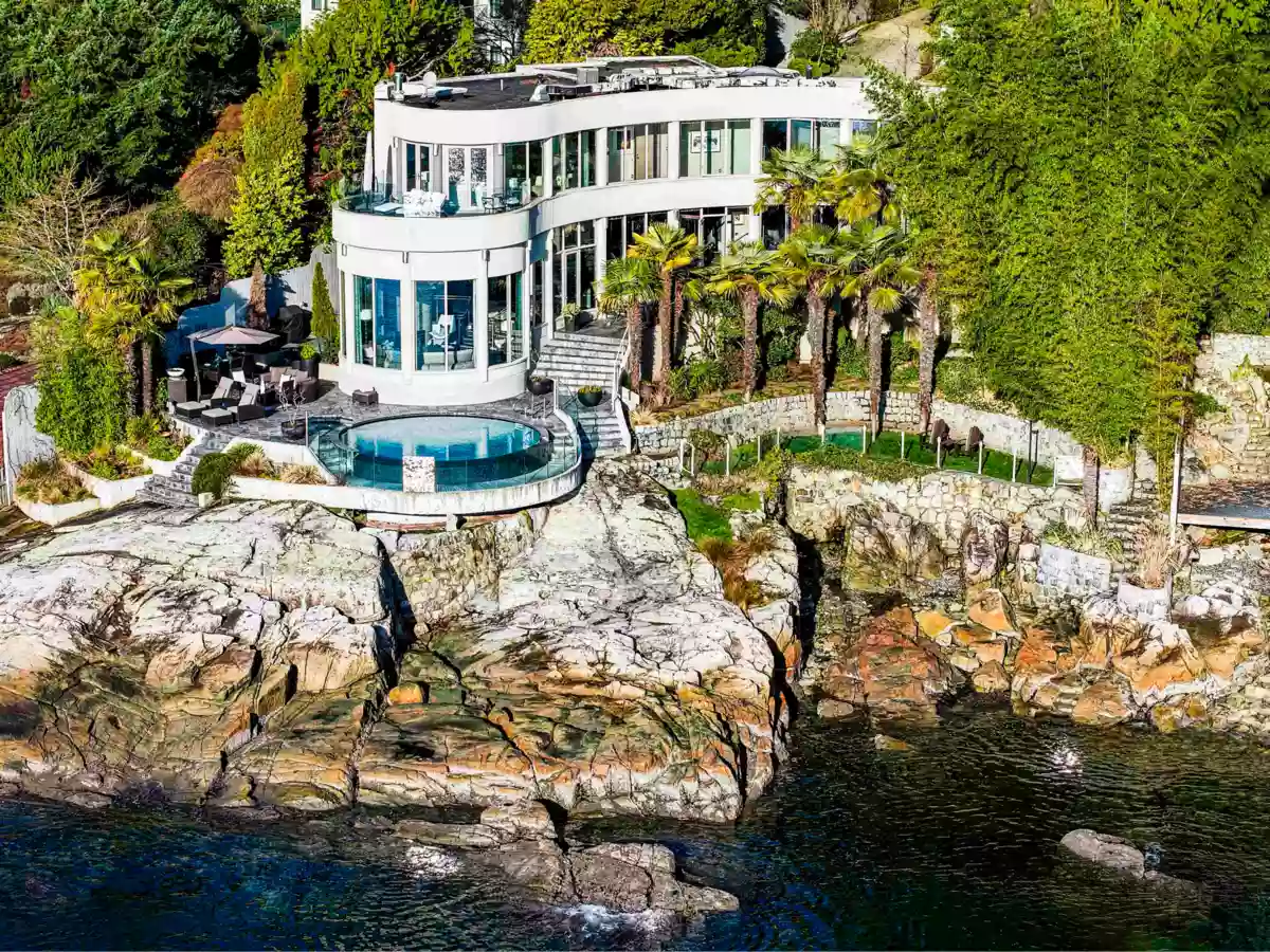 Playground / Recreational Area Near 3912 Marine Drive, West Vancouver, BC