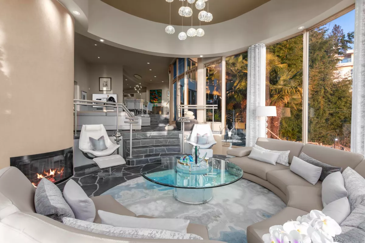 Primary Bedroom Photo of 3912 Marine Drive, West Vancouver, BC