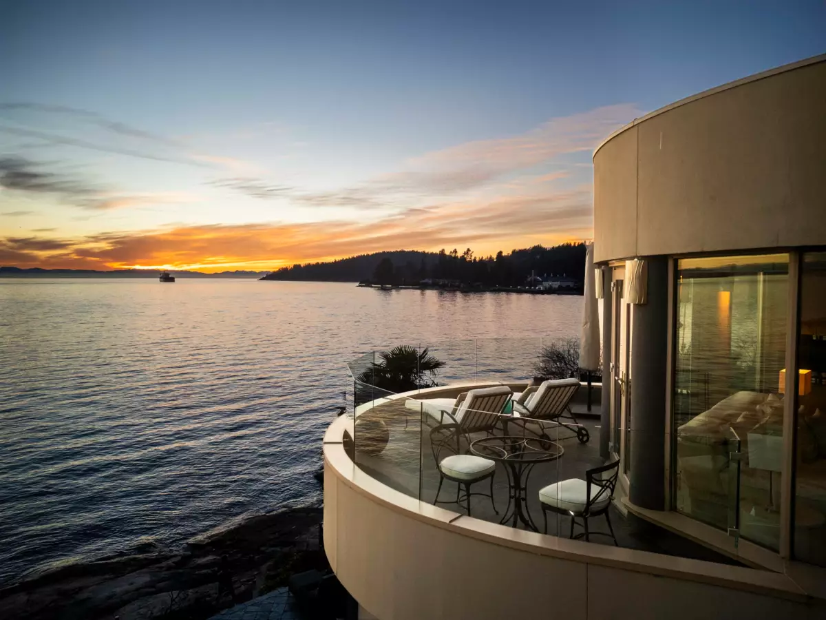 Street View Photo of 3912 Marine Drive, West Vancouver, BC