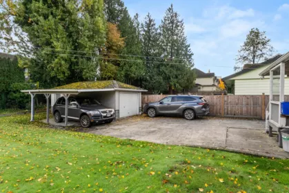 Office / Den Photo of 9620 No. 3 Road, Richmond, BC