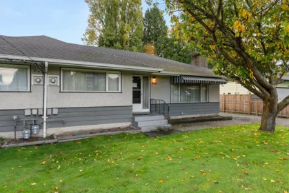 Pantry Photo of 9620 No. 3 Road, Richmond, BC