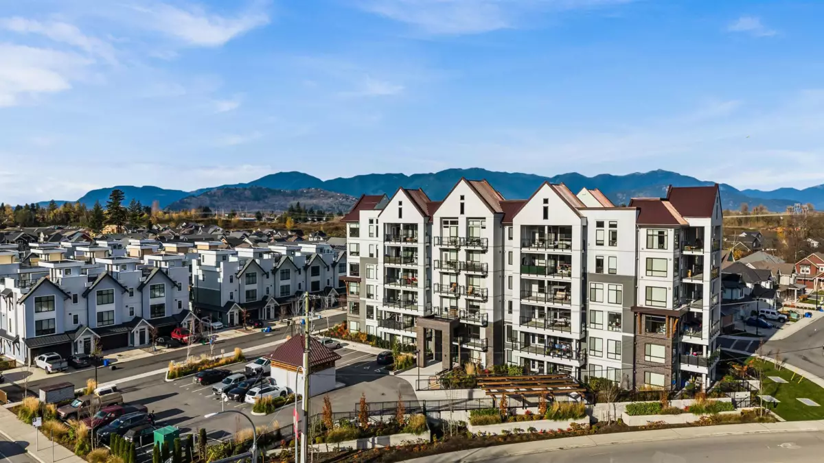 Exterior Front Photo of 203 6045 Chilliwack River Road, Chilliwack, BC