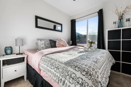 Bedroom 4 Photo of 203 6045 Chilliwack River Road, Chilliwack, BC