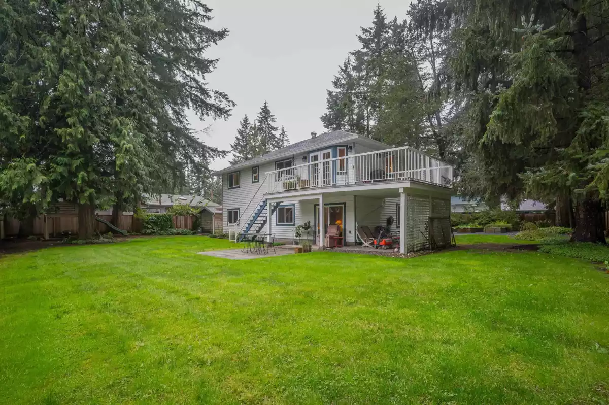 Hot Tub / Spa Photo of 3862 204 Street, Langley, BC