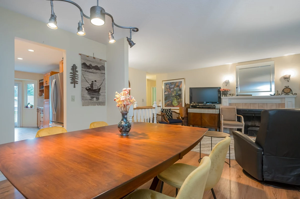 Primary Bathroom Photo of 3862 204 Street, Langley, BC