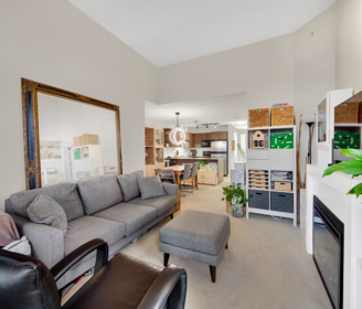 406 4728 Brentwood Drive, Burnaby, BC, Burnaby — Apartment/Condo for sale