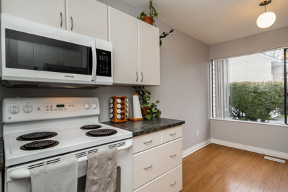 Laundry Room Photo of 12 9342 128 Street, Surrey, BC