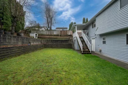Garden / Landscaping Photo of 2582 Mitchell Street, Abbotsford, BC