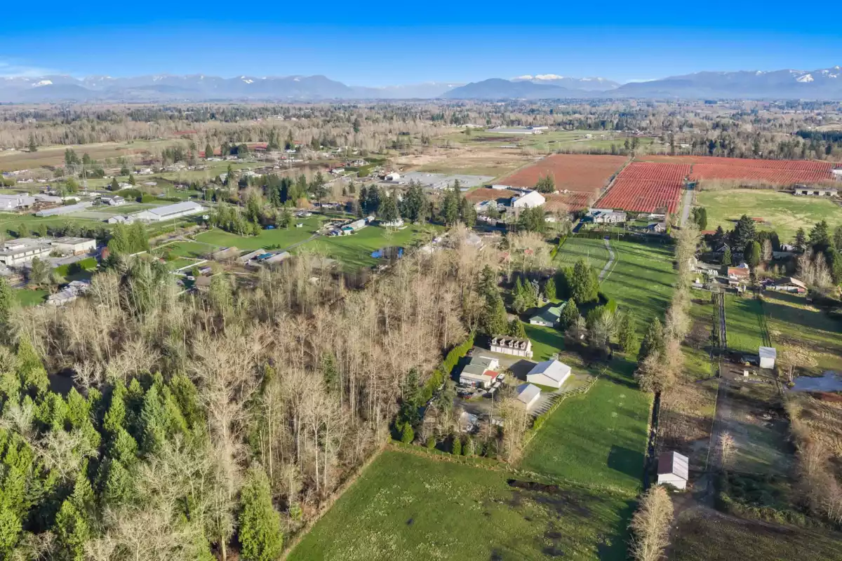 Breakfast Nook Photo of 2271 240 Street, Langley, BC