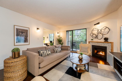 222 9101 Horne Street, Burnaby, BC, Burnaby — Apartment/Condo for sale