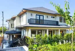 261 W 6th Street, North Vancouver, BC