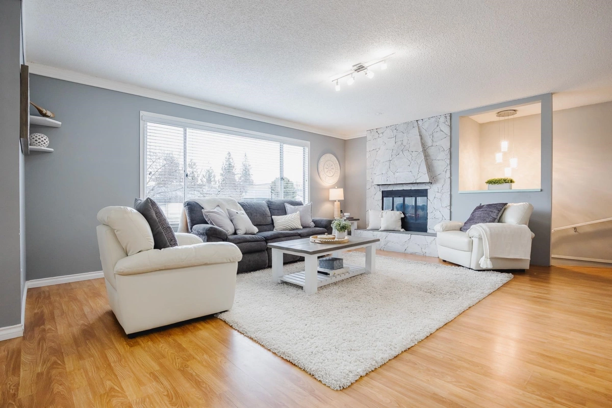 Kitchen Photo of 20492 Thorne Avenue, Maple Ridge, BC