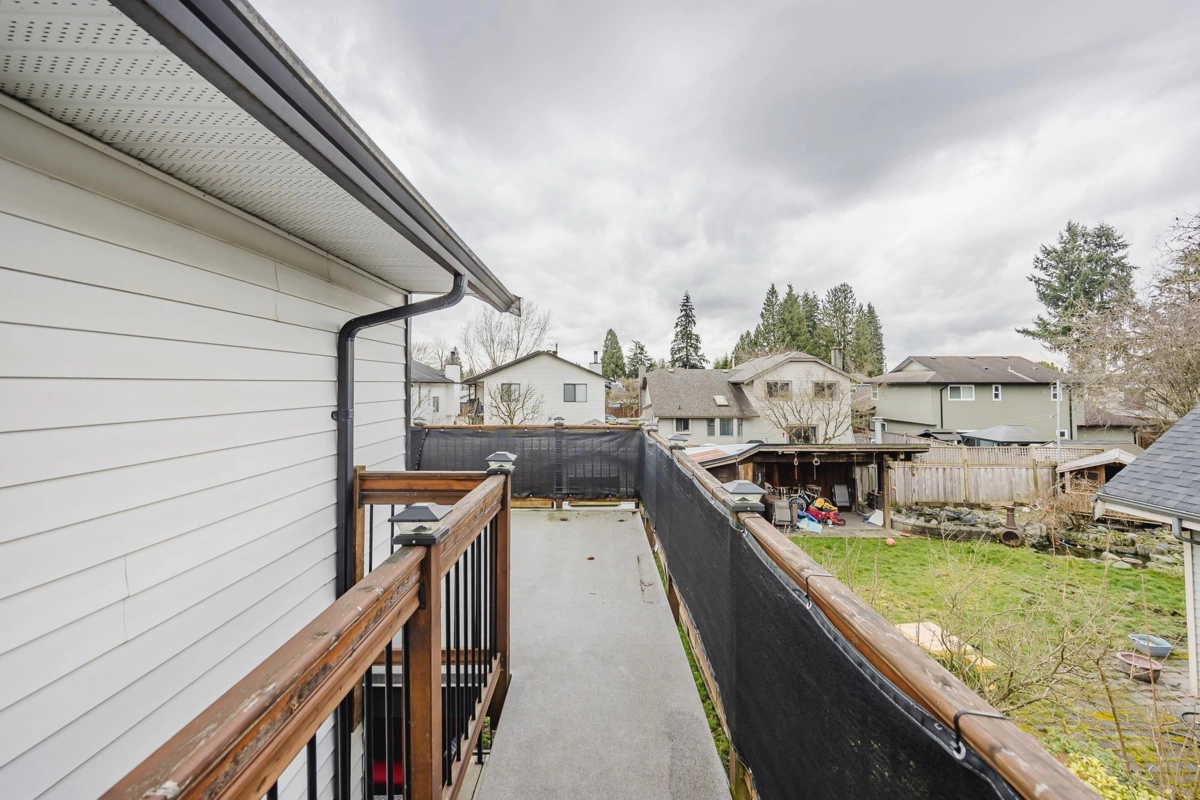 Outdoor Deck Photo of 20492 Thorne Avenue, Maple Ridge, BC