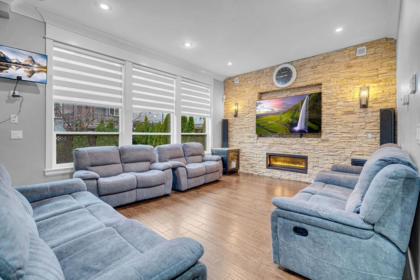 Dining Area Photo of 5529 188a Street, Surrey, BC