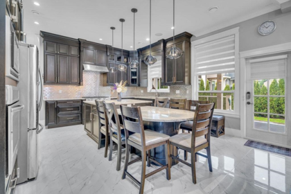 Kitchen Island Photo of 5529 188a Street, Surrey, BC