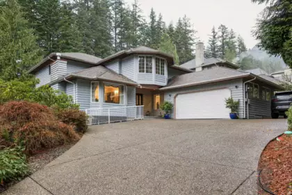 5707 Nancy Greene Way, North Vancouver, BC, Grouse Woods — 6 bed single family residence for sale
