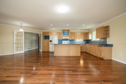 Breakfast Nook Photo of 4311 247 Street, Langley, BC
