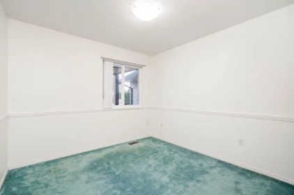 Laundry Room Photo of 4311 247 Street, Langley, BC