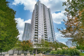 1006 939 Expo Boulevard, Vancouver, BC