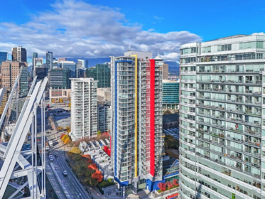 Hallway Photo of 2205 111 W Georgia Street, Vancouver, BC