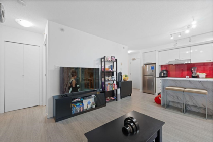 2205 111 W Georgia Street, Vancouver, BC