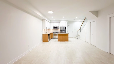 119 85 Eighth Avenue, New Westminster, BC, Uptown NW — 2 bed townhouse for sale