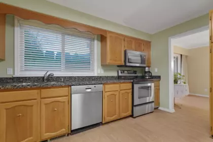 129 53 Street, Delta, BC, Delta — Single Family Residence for sale
