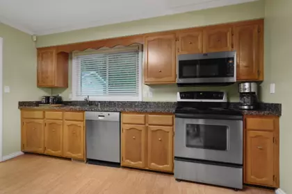 129 53 Street, Delta, BC, Delta — Single Family Residence for sale