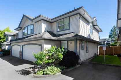 18 8257 121a Street, Surrey, BC, Queen Mary Park Surrey — 3 bed townhouse for sale