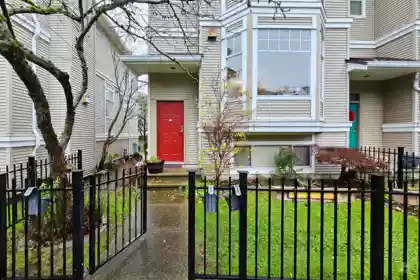 22 6518 121 Street, Surrey, BC