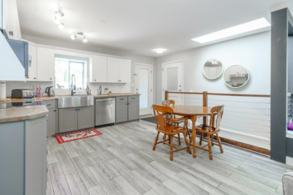 Kitchen Photo of 12060 208 Street, Maple Ridge, BC