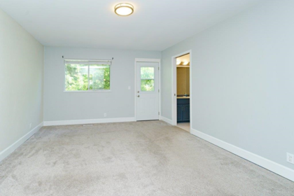 Laundry Room Photo of 12060 208 Street, Maple Ridge, BC