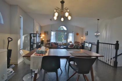 Kitchen Photo of 15971 101a Avenue, Surrey, BC